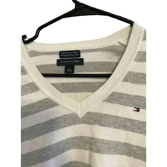 TOMMY HILFIGER SIZE S/P V NECK GRAY AND WHITE STRIPES TOP - Picture 2 of 3